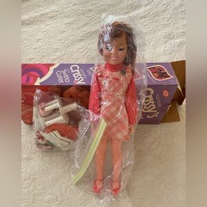 Vintage 1973 Ideal Crissy Swirla-Curler Doll with Extra Outfits